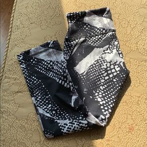 Lululemon wunder under crop